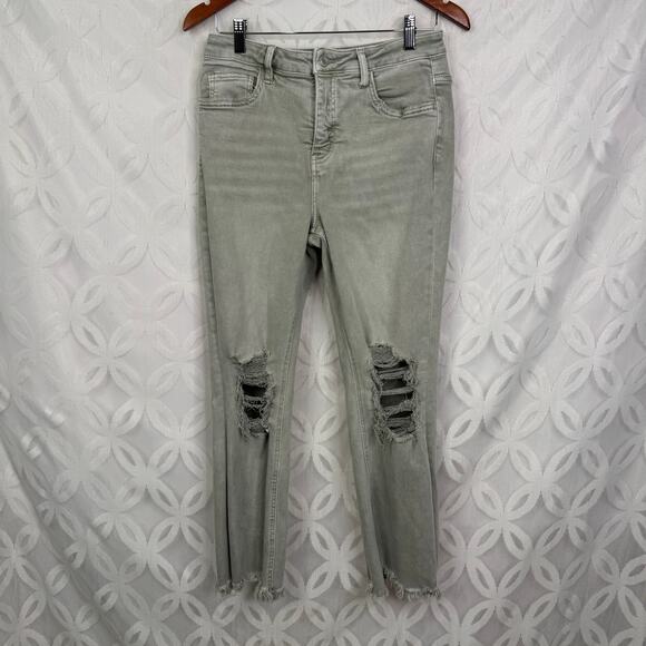 LOVERVET Tummy Control Distressed High Rise Crop Flare Jeans Size 30 - Picture 2 of 6
